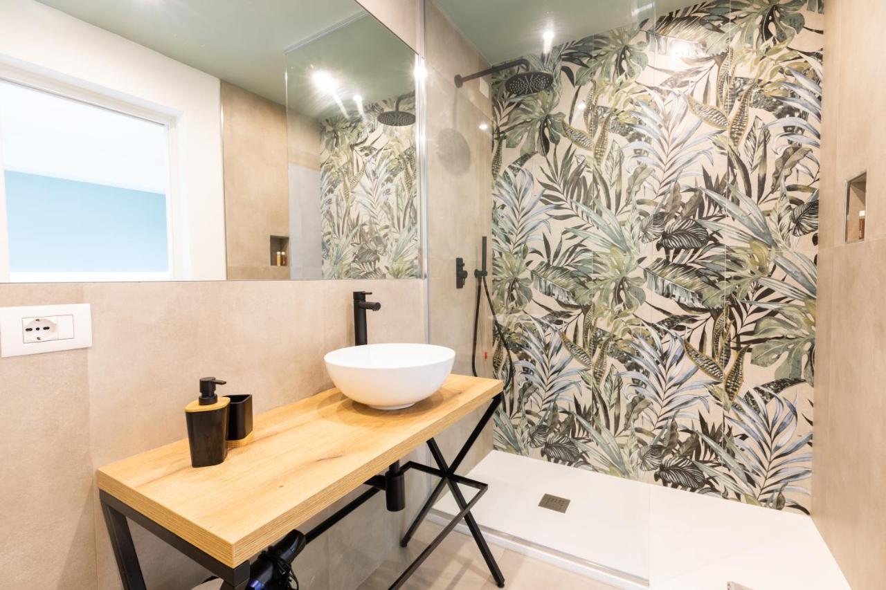 Molo Brin Rooms & Suites Olbia Exteriör bild